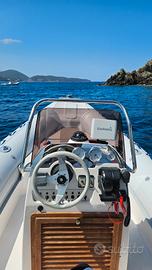 gommone sacs 680 s