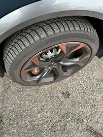 Pneumatici Invernali  245 40 R19