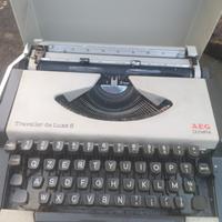 macchina da scrivere olimpia 