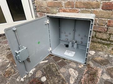 Cabina enel contenitore