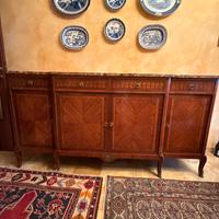 Credenza in noce stile Luigi XVI