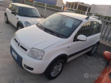 Fiat Panda 1.3 MJT 16V DPF 4x4 Cross