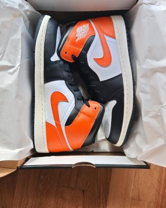 Nike Air Jordan 1 Mid Starfish  – Nuove con scat