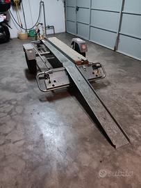 Carrello porta moto Umbra Rimorchi