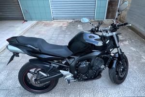 Yamaha FZ6 S2 – 2008 – 33.500 km