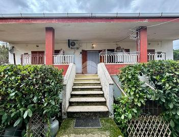 3 LOCALI A SAN GIOVANNI A PIRO