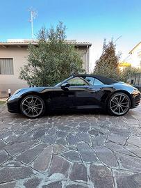 Porsche 992 carrera cabrio