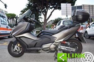 KYMCO AK 550 premium