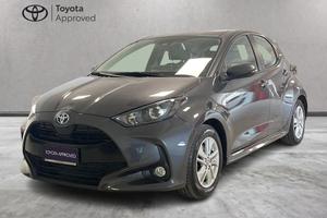 Toyota Yaris 1.5 hybrid Business