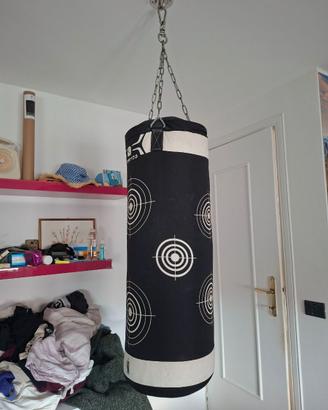 sacco boxe piu staffa muro everlast piu ammortizza