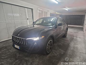 Maserati levante 3.0 250cv Granlusso