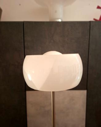 lampada clitunno vico magistretti  per artemide