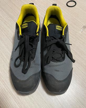 Scarpe antifortunistiche diadora