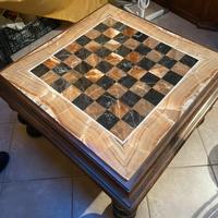 Tavolo da fumo/ Scacchiera