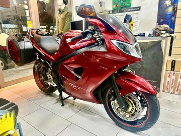 Triumph Sprint ST 1050