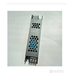 Alimentatore 220/12V   60W