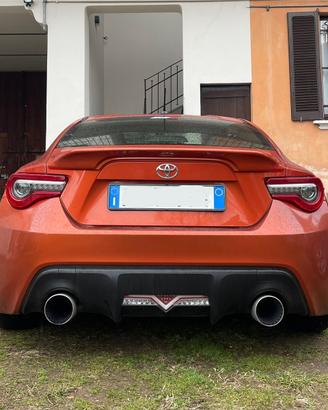 Spoiler TRD replica gt86