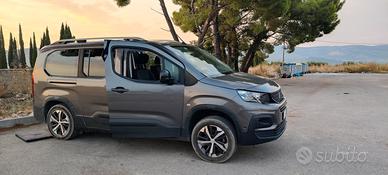 PEUGEOT RIFTER GT line PASSO LUNGO (4,75mt)