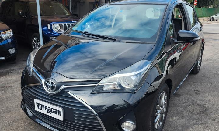 Toyota Yaris 1.4 D-4D 5 porte Lounge - 2017