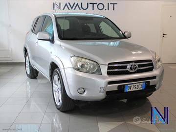 TOYOTA RAV4 2.2 D-4D 177 CV Luxury