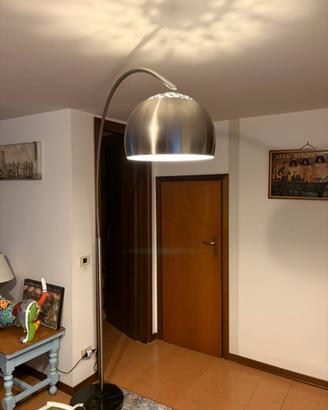 Lampada ad arco