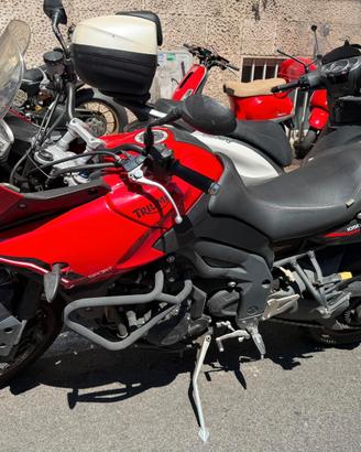 Triumph tiger 1050 sport