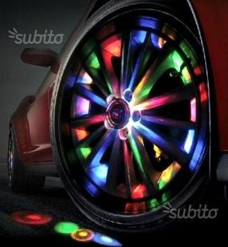 Illuminazione led cerchi in lega