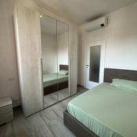 Stanza singola in appartamento ristrutturato