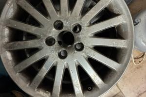 4 cerchi originali volvo V 50