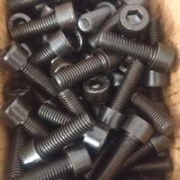 Viti a testa esagonale M 10x30 12.9 Chaves Bilbao