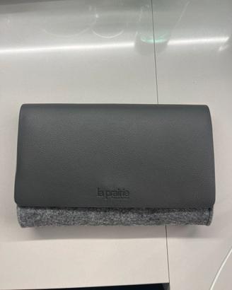 Pochette La Prairie