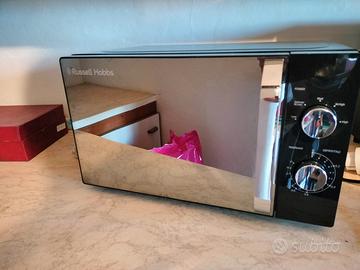 Microonde Russel hobbs 
