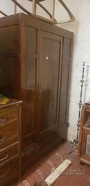 armadio in noce