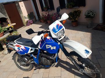 Suzuki DR 650 - 1992