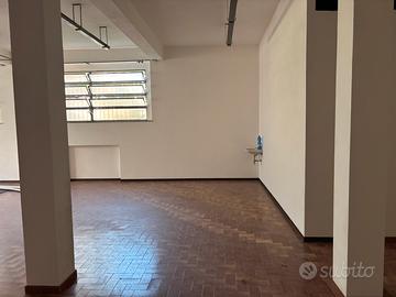 Lavoratorio artigianale e commerciale
