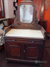 antica toeletta/petineuse con specchio 