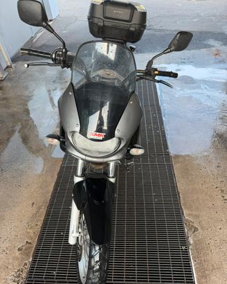 Suzuki Freewind 650