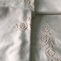 Lenzuolo matrimoniale con due federe