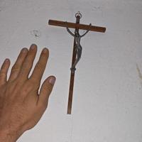 Croce piccola vecchia