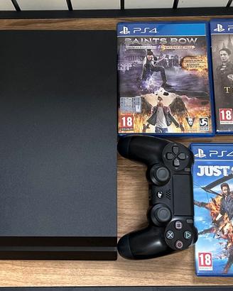 Sony PS4 500GB CUH-1216A + Controller + 5 Giochi