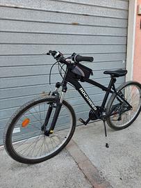 Bicicletta MTB rockrider