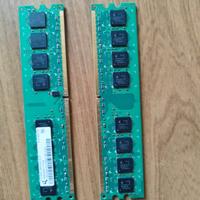 2 banchi RAM Infineon 