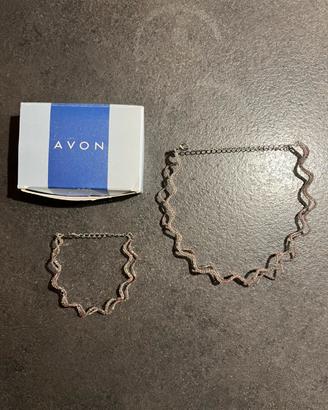 Set collana e bracciale Avon corallo rosa da bimba