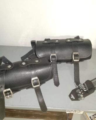 Barilotti in pelle per moto custom