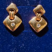 Orecchini dorati con zircone