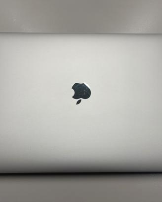 MacBook Pro 15” (2019) - i9 8 core, 32GB RAM 2TBHD