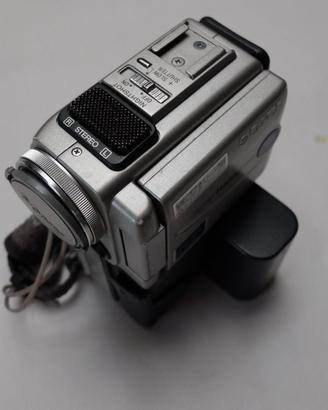 videocamera Sony Handycam DCR-PC3