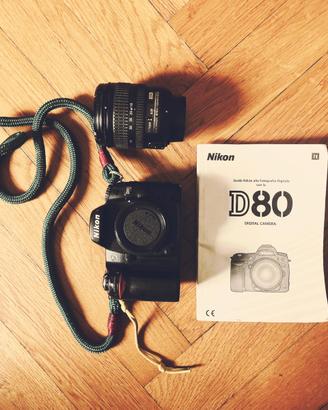 NIKON D-80 + NIKKOR 18-70