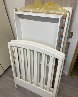 Lettino con materasso