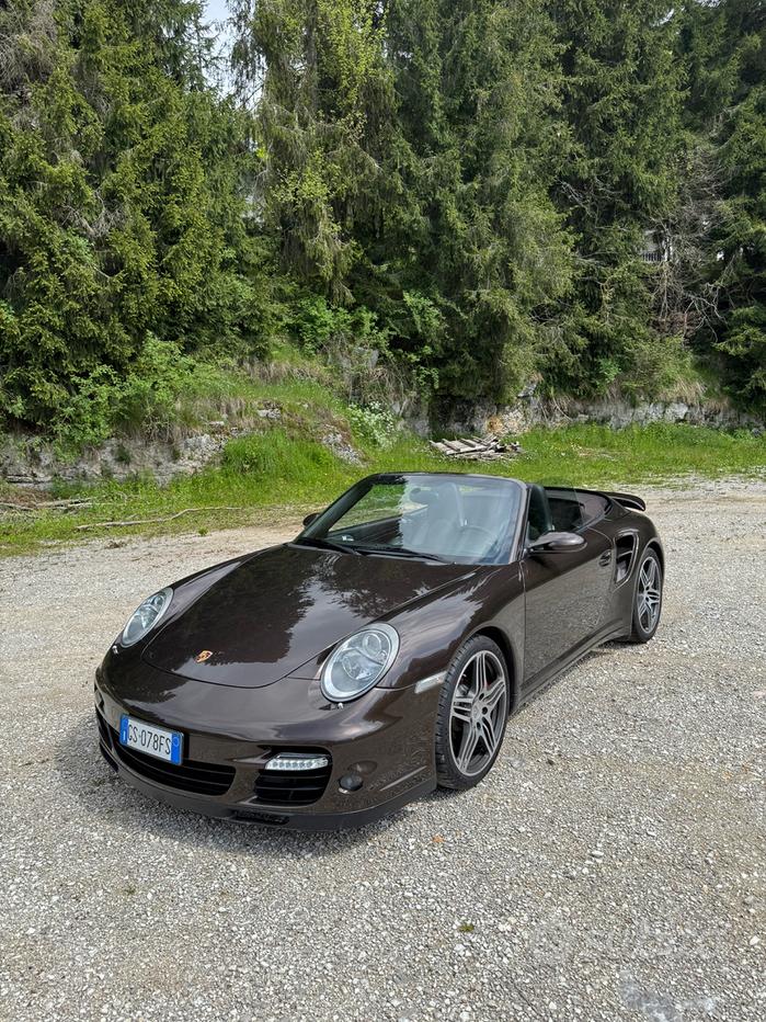 PORSCHE 911 (997)